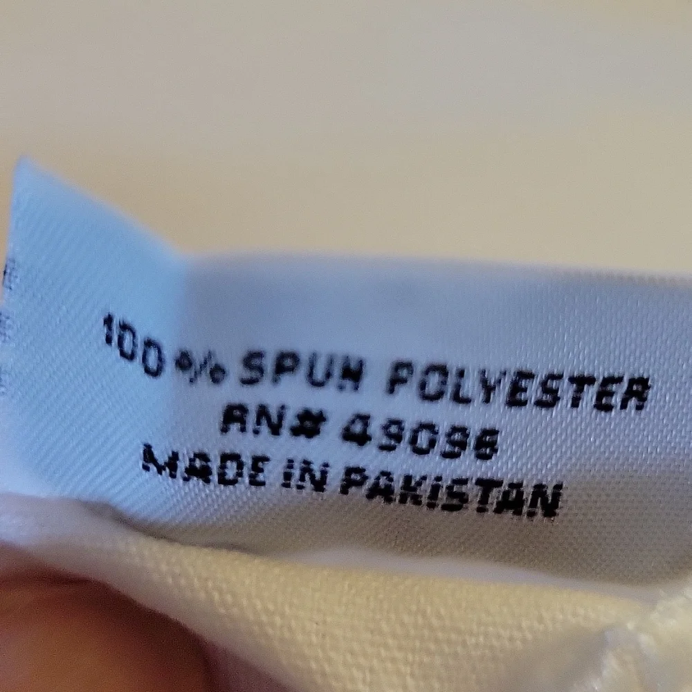 AMERICAN DAWN 90 inch round Tablecloth White Polyester stain wrinkle Resist New…